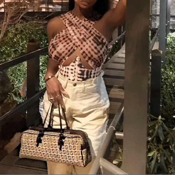 Meet your Posher - Picture 7 of 7